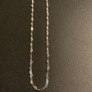 14KT White Gold Heart Link Chain 18 inch new with tag